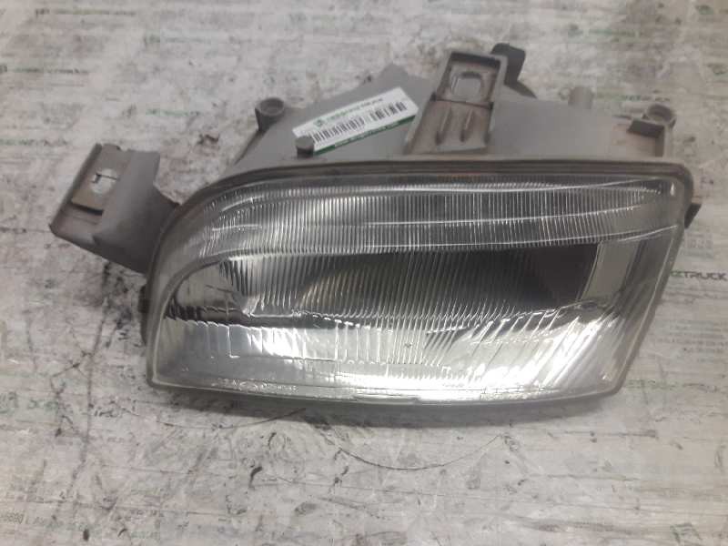 Recambio de faro izquierdo para fiat punto berlina (176) 60 cult referencia OEM IAM   