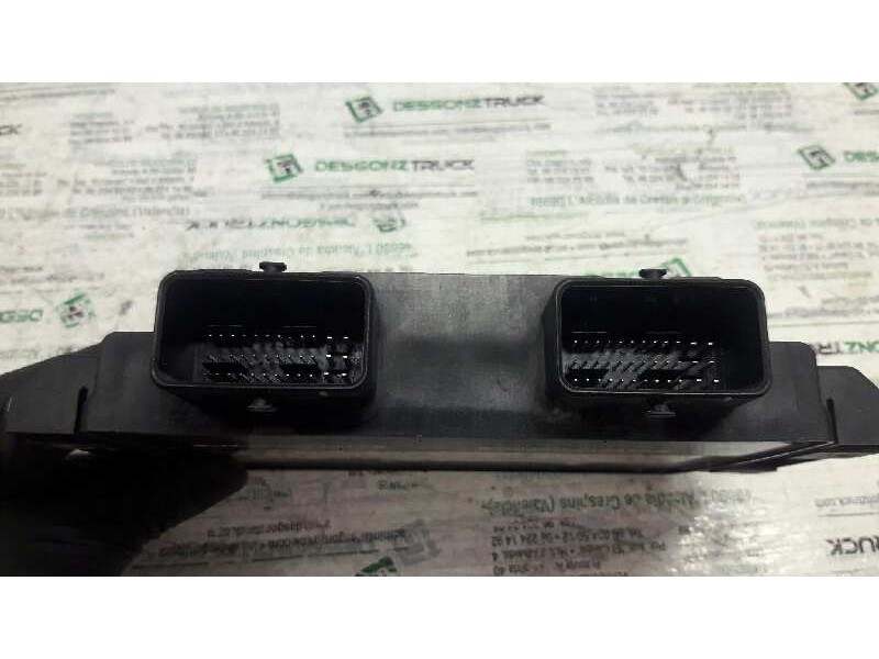 Recambio de centralita motor uce para peugeot 206 berlina xr referencia OEM IAM 9639587680 9640899880 