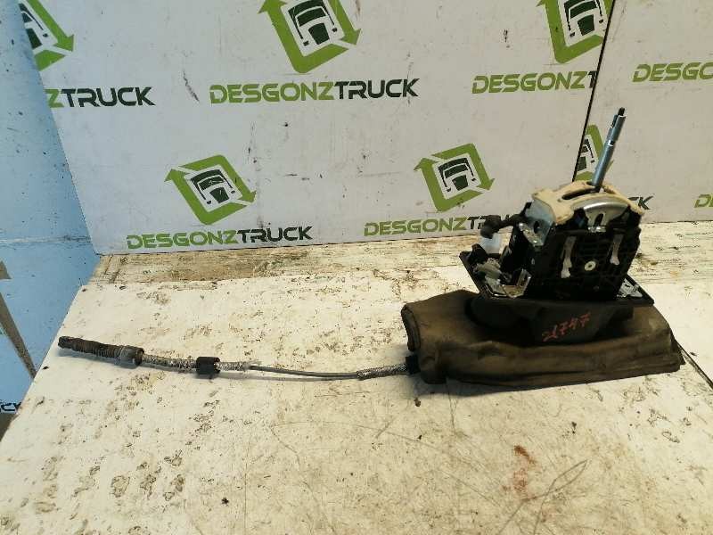Recambio de palanca cambio para audi a8 (4e2) 3.7 quattro referencia OEM IAM 4E1713418F  