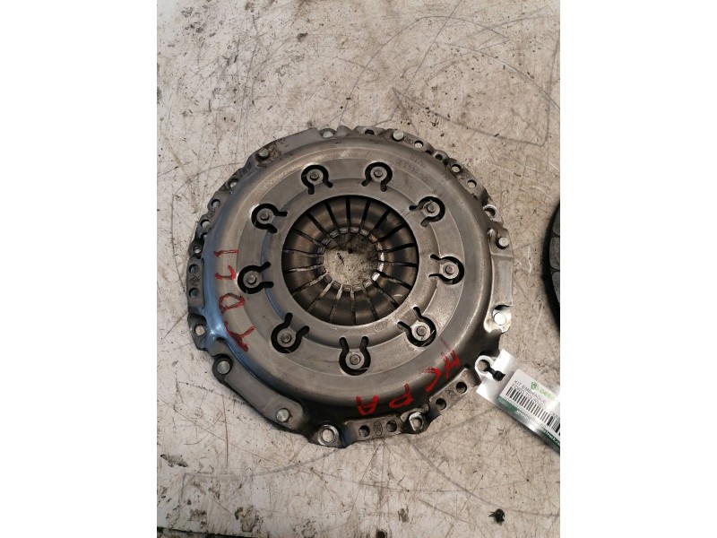 Recambio de kit embrague para ford tourneo connect (tc7) 1.8 tddi turbodiesel cat referencia OEM IAM 124044310  