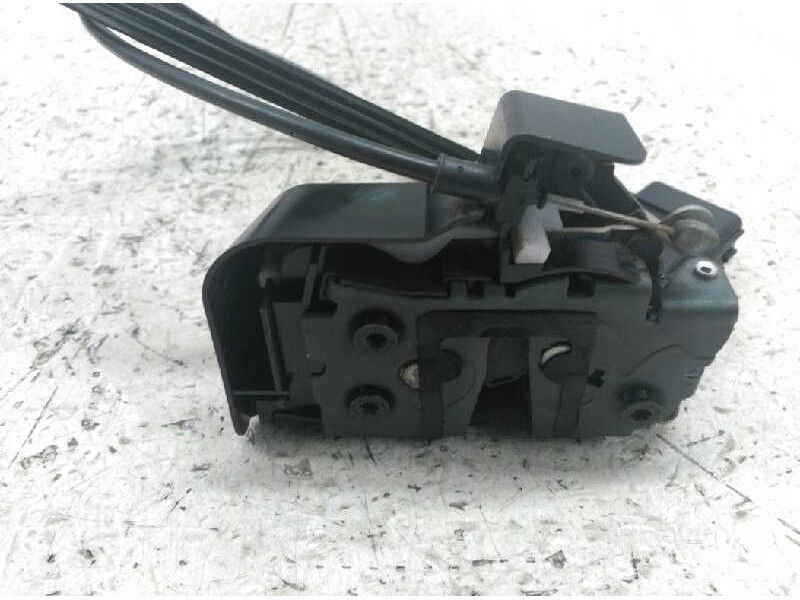 Recambio de cerradura puerta delantera derecha para ford focus berlina (cap) ghia referencia OEM IAM 5133420  