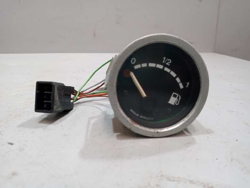 Recambio de cuadro instrumentos para iveco mago referencia OEM IAM 4822918  INIDICADOR NIVEL COMBUSTIBLE