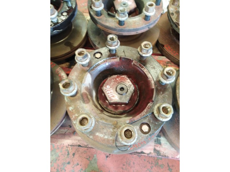 Recambio de buje delantero para iveco eurocargo 05.03  fki 180 e tráfico urbano referencia OEM IAM   