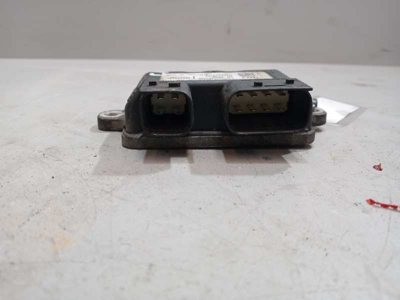 Recambio de modulo electronico para iveco stralis (as) 11.1 diesel referencia OEM IAM 5801627706  CENTRALITA ADBLUE