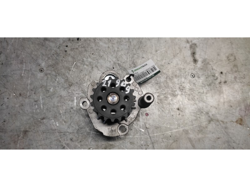 Recambio de bomba agua para volkswagen passat variant (3c5) advance referencia OEM IAM   
