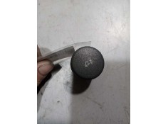 Recambio de interruptor para iveco daily combi referencia OEM IAM 500326141  INTERRUPTOR SUSPENCION NEUMATICA