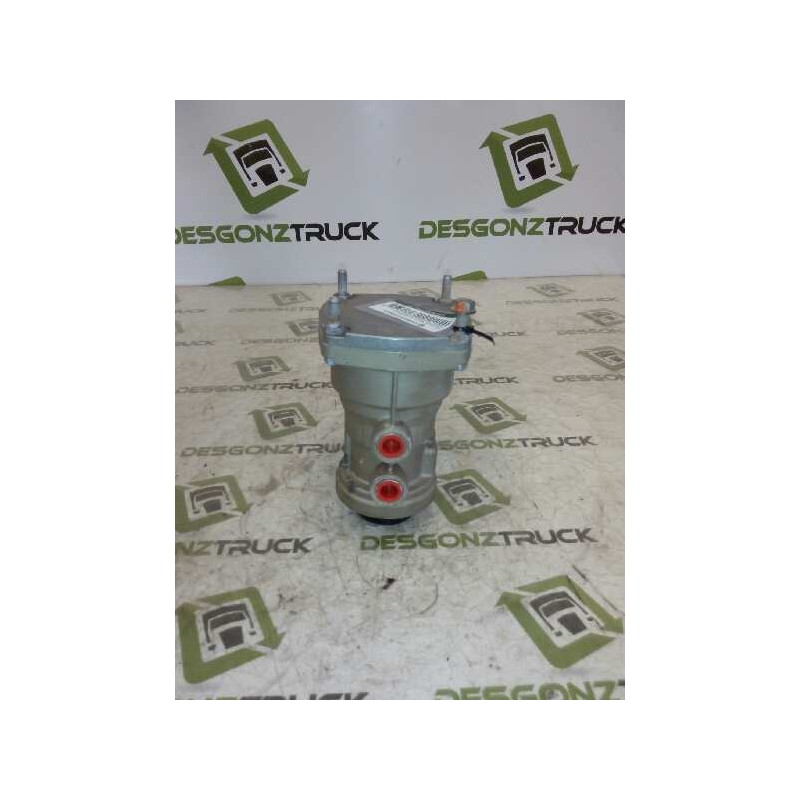 Recambio de valvula aire para iveco eurotech (mp) fsa  (440 e 38) larga distancia referencia OEM IAM AC597B 07235 KNORR-BREMSE