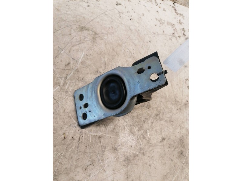 Recambio de soporte motor derecho para nissan micra (k12e) acenta referencia OEM IAM 8200131305  