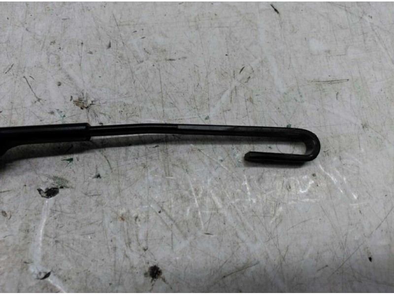 Recambio de brazo limpia trasero para ford fusion (cbk) ambiente referencia OEM IAM 286117406AB  