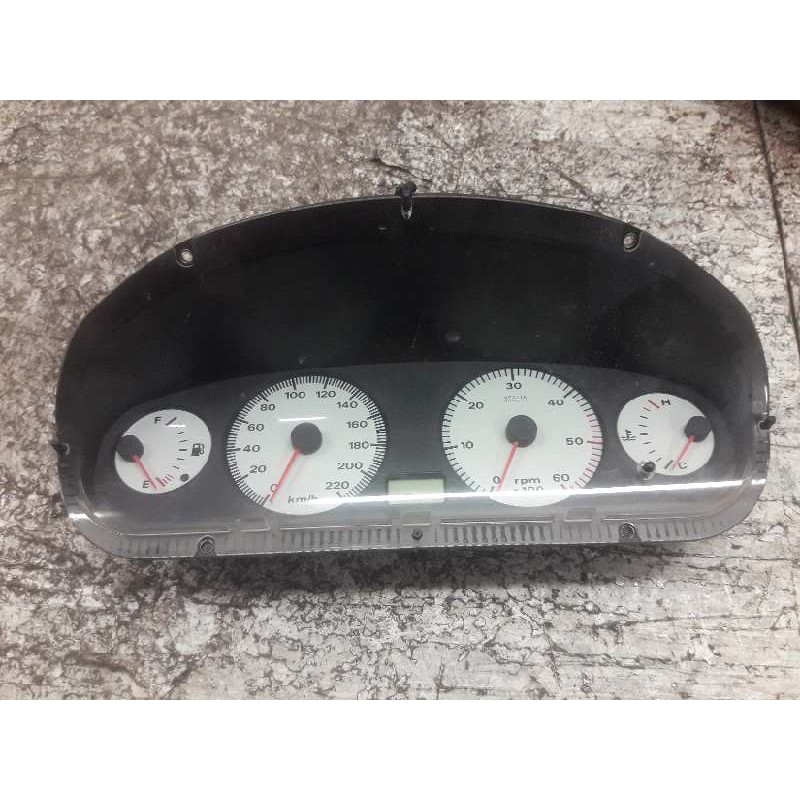 Recambio de cuadro instrumentos para fiat brava (182) jtd 105 / 100 clima referencia OEM IAM 606290002 26/18 PINS 