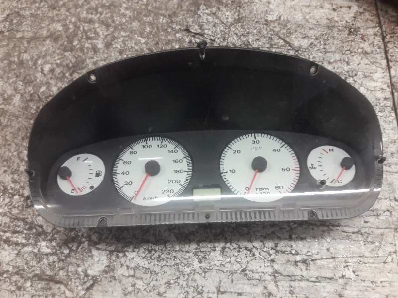 Recambio de cuadro instrumentos para fiat brava (182) jtd 105 / 100 clima referencia OEM IAM 606290002 26/18 PINS 