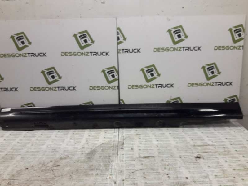 Recambio de estribo izquierdo para bmw serie 3 berlina (e46) 320d referencia OEM IAM 67580010 8214175 