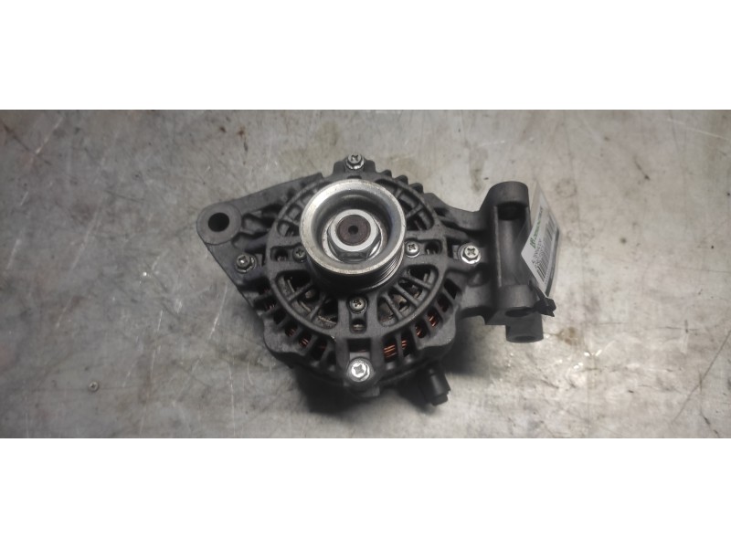 Recambio de alternador para ford fiesta (cbk) ambiente referencia OEM IAM 2S6T10300CB A005TA7692 