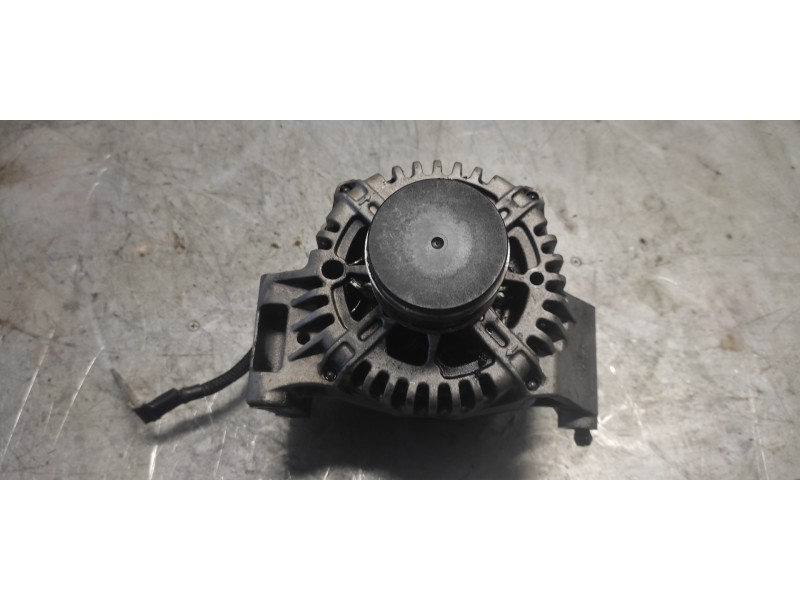 Recambio de alternador para fiat doblo (119) referencia OEM IAM 51784845 2543477A TG9S036