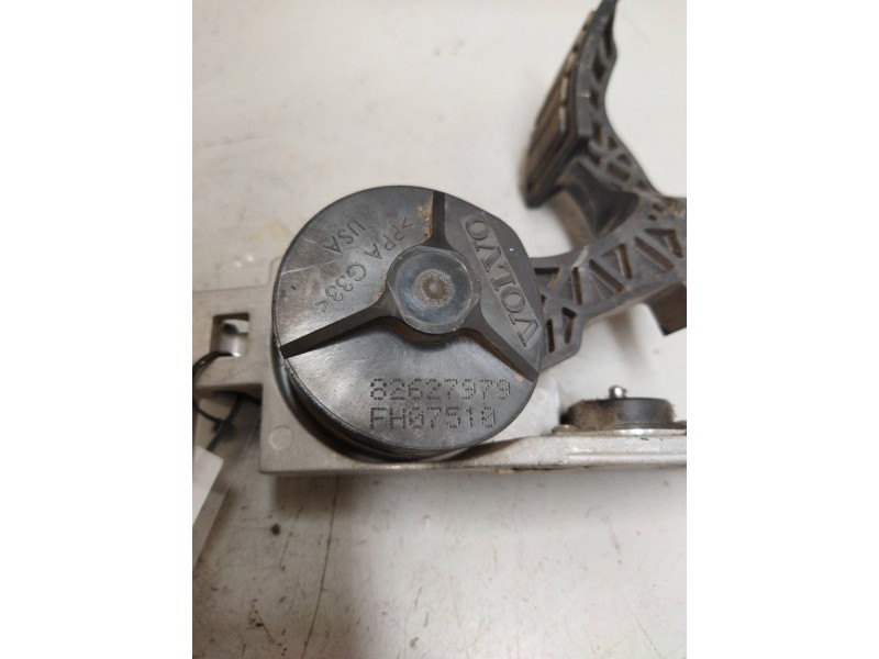 Recambio de pedal acelerador para volvo fh xxx referencia OEM IAM 82627979  