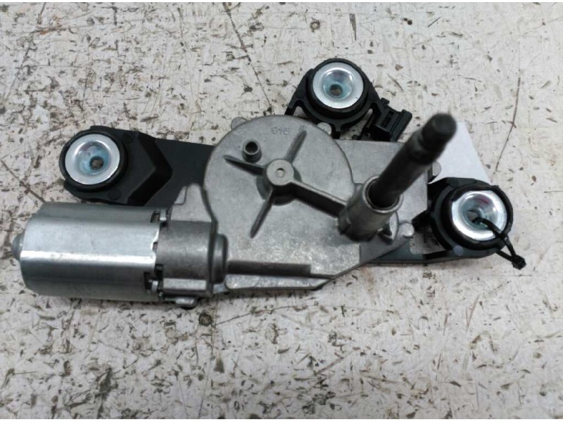 Recambio de motor limpia trasero para ford focus sportbreak (cap) ghia referencia OEM IAM  0390201823 