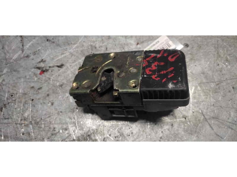 Recambio de cerradura puerta delantera izquierda para peugeot expert kasten standard básico referencia OEM IAM  6PINS 