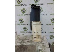 Recambio de deflector derecho para renault r 385 ti major (283 kw) e1 fsafe modelo 385 cabina para dormir referencia OEM IAM    2