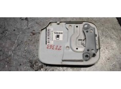 Recambio de tapa exterior combustible para dacia sandero referencia OEM IAM    2