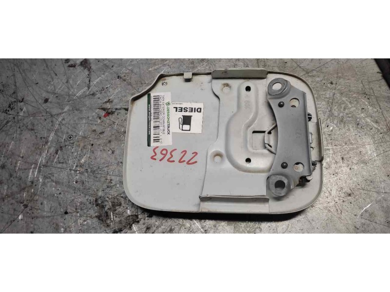 Recambio de tapa exterior combustible para dacia sandero referencia OEM IAM   
