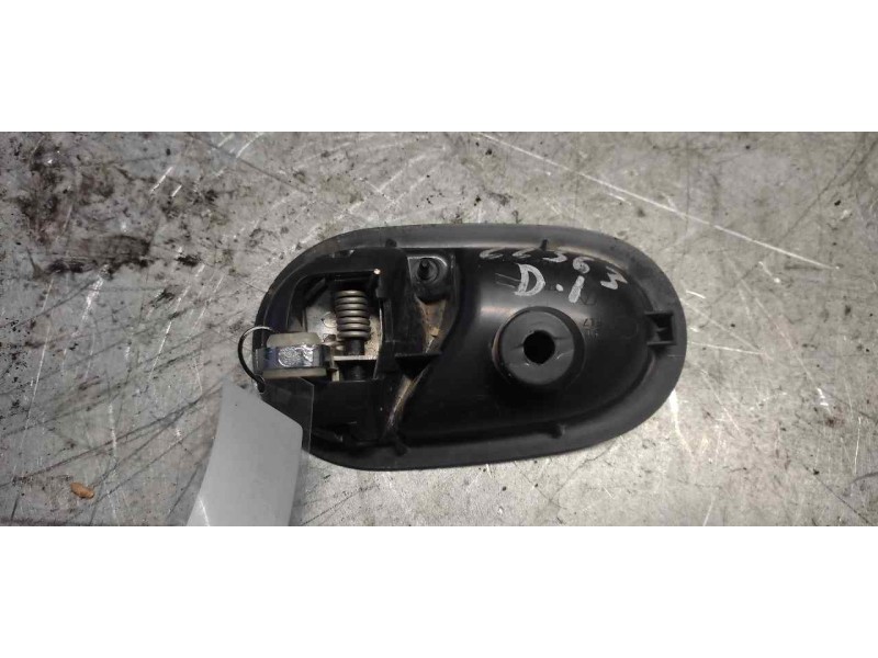 Recambio de maneta interior delantera izquierda para dacia sandero referencia OEM IAM   