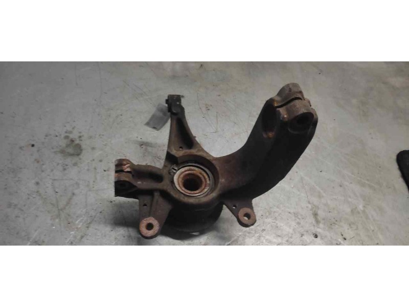 Recambio de mangueta delantera izquierda para renault scenic ii authentique referencia OEM IAM   