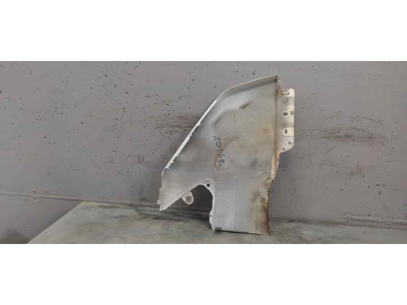 Recambio de aleta delantera izquierda para ford transit combi ´06 ft 280 mediano referencia OEM IAM   