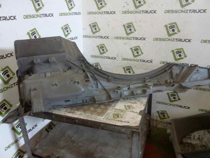Recambio de paso rueda izquierdo para renault serie t fg 4x2 cabina high-sleeper referencia OEM IAM   