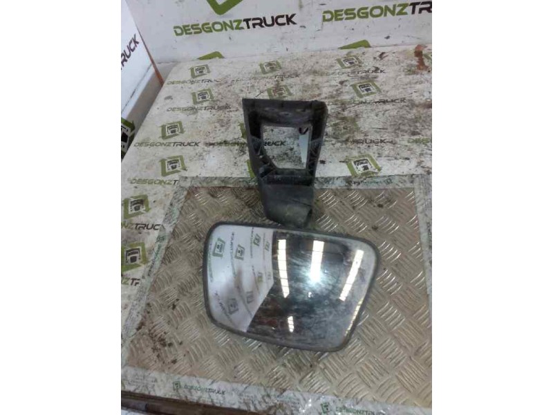 Recambio de retrovisor exterior frontal para renault serie t fg 4x2 cabina high-sleeper referencia OEM IAM   
