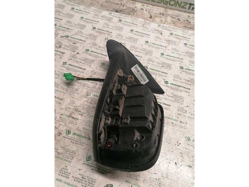 Recambio de retrovisor izquierdo para volvo v70 familiar edition r-design referencia OEM IAM 30716626  