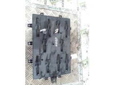 Recambio de caja reles / fusibles para renault magnum e-tech 2000 referencia OEM IAM 5010428802   2