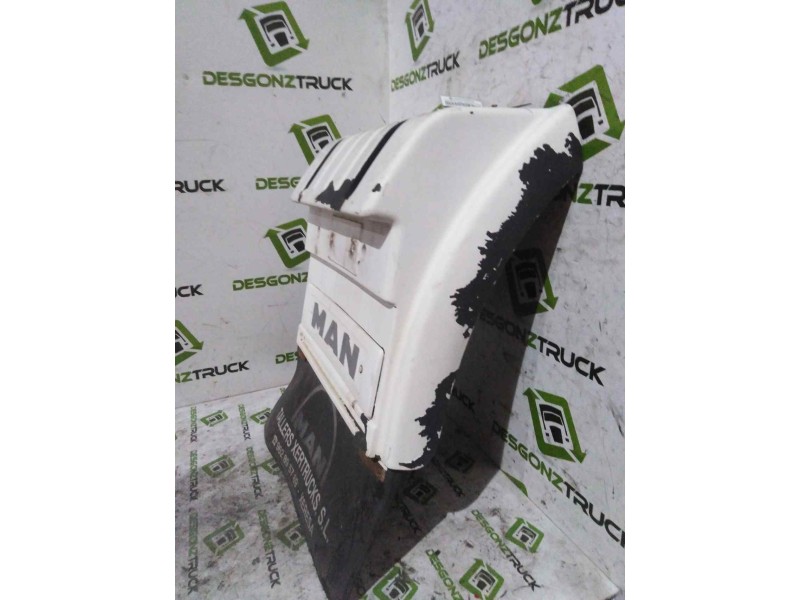 Recambio de guardabarros trasero derecho para man tg - a 18.xxx 12.8 diesel referencia OEM IAM   
