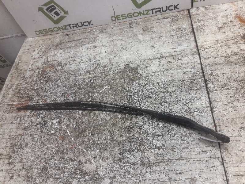 Recambio de brazo limpia delantero izquierdo para opel meriva blue line referencia OEM IAM   