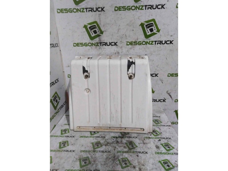 Recambio de guardabarros trasero derecho para man tg - a 18.xxx 12.8 diesel referencia OEM IAM  DELANTERO 