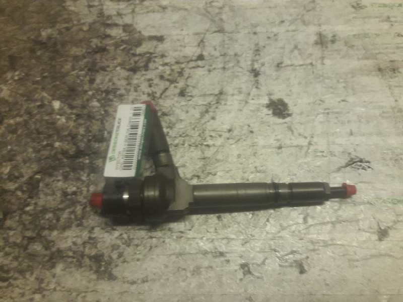 Recambio de inyector para opel astra h berlina cosmo referencia OEM IAM 0445110175 2 PINS 