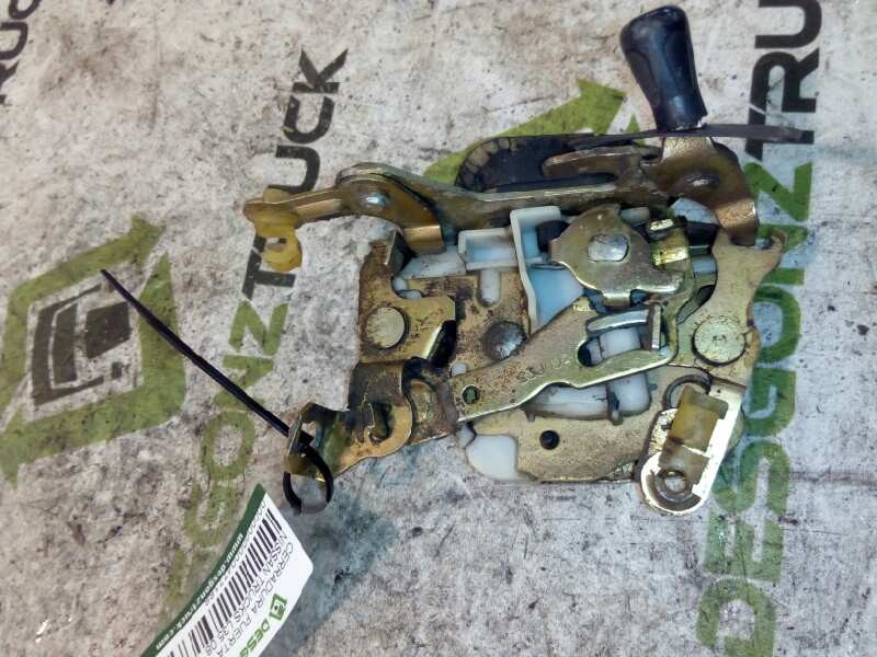 Recambio de cerradura puerta delantera derecha para nissan trucks l35.08 ...... referencia OEM IAM   