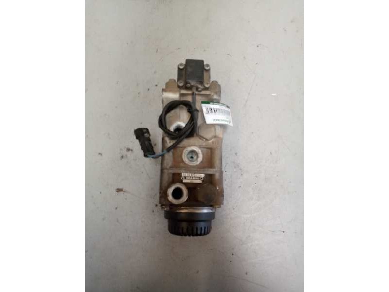 Recambio de valvula aire para iveco eurocargo tector 5.9 diesel referencia OEM IAM 500385203 DX95BY VALVULA TRANSMISOR DE FRENO