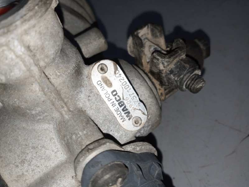 Recambio de valvula aire para iveco eurocargo tector referencia OEM IAM 4757100240  