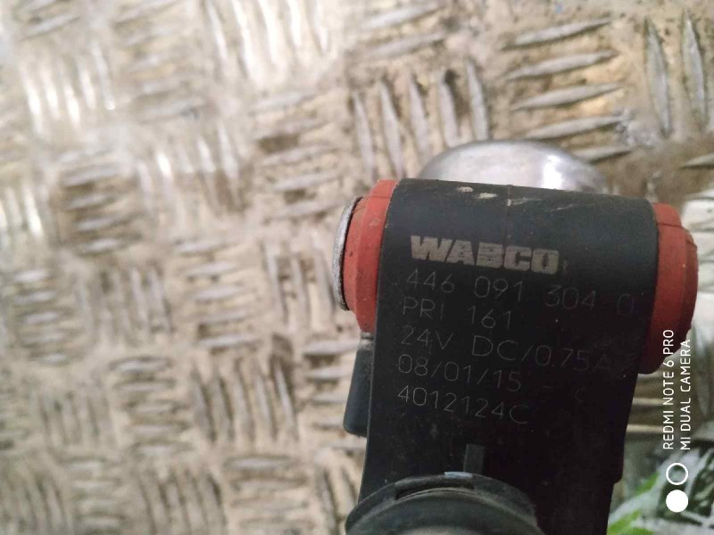 Recambio de valvula aire para daf serie xf105.xxx fsa 4x2ld space-cab referencia OEM IAM 4460913040  VALVULA ADBLUE