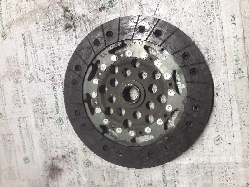 Recambio de kit embrague para nissan primera berlina (p12) acenta referencia OEM IAM 30100AU600  