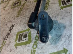 Recambio de brazo retrovisor derecho para nissan trucks l35.08 ...... referencia OEM IAM    2