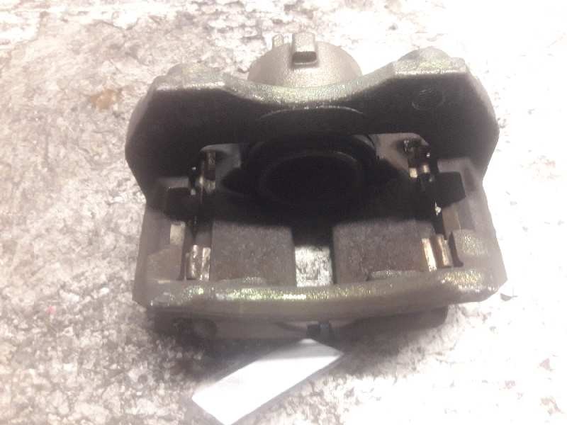 Recambio de pinza freno delantera derecha para nissan primera berlina (p12) acenta referencia OEM IAM 25961  