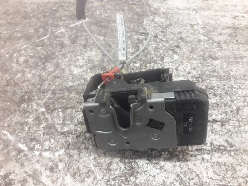 Recambio de cerradura puerta delantera derecha para opel meriva blue line referencia OEM IAM 13154792 3 PINS 