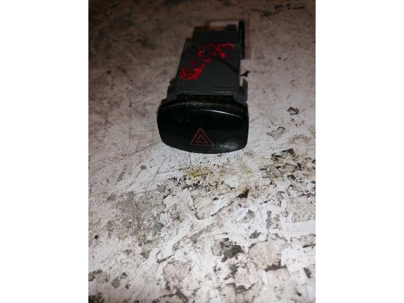 Recambio de warning para daewoo nubira berlina 2.0 cat referencia OEM IAM   6 PINS