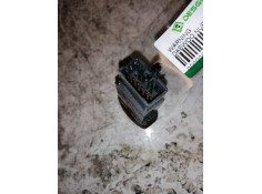 Recambio de warning para daewoo nubira berlina 2.0 cat referencia OEM IAM   6 PINS 2