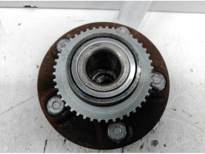 Recambio de buje trasero derecho para nissan almera tino (v10m) acenta referencia OEM IAM   