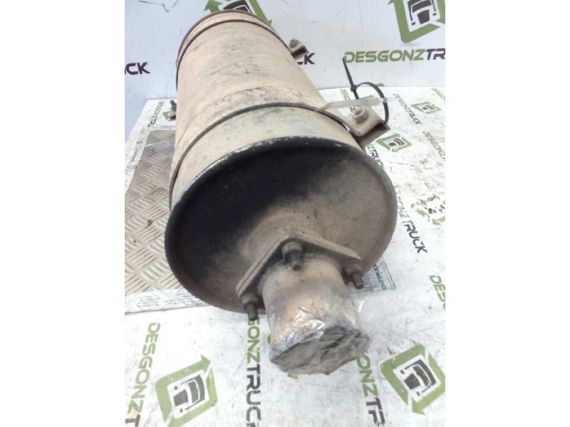 Recambio de tubo escape trasero para nissan trucks l-90.150 referencia OEM IAM 091010770  