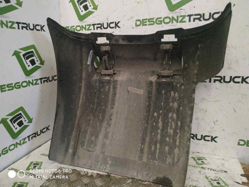 Recambio de guardabarros trasero izquierdo para daf serie xf105.xxx fsa 4x2ld space-cab referencia OEM IAM DELANTERO  