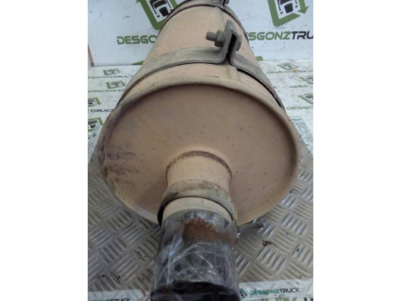 Recambio de tubo escape trasero para nissan trucks l-90.150 referencia OEM IAM 091010770  