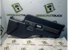 Recambio de guarnecido puerta delantera derecha para nissan trucks l35.08 ...... referencia OEM IAM   